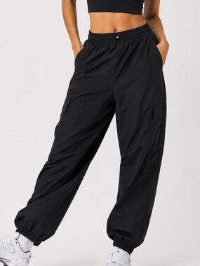 💗5 for $25💗 Black Elastic-Waist Cargo Joggers for Women